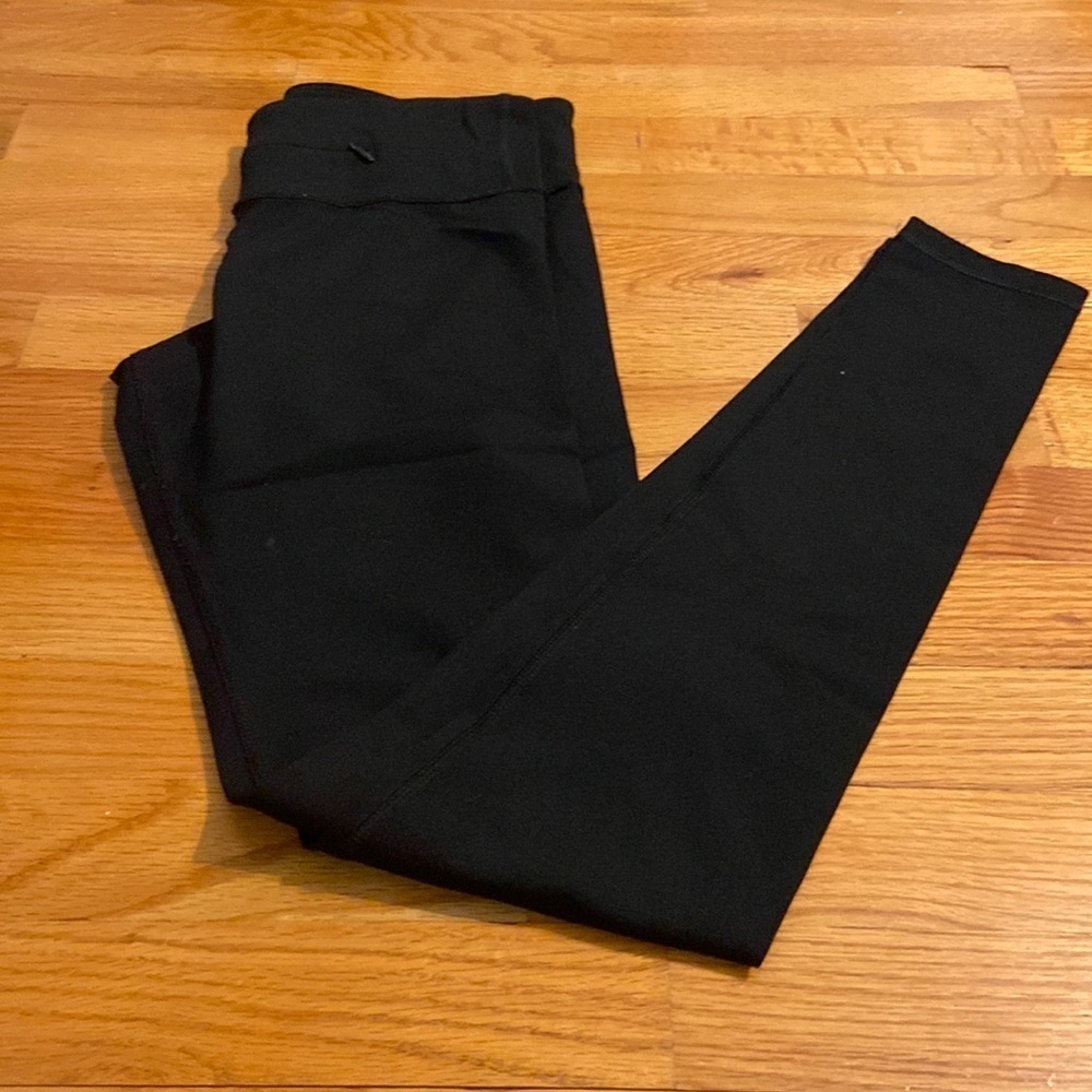 WOMEN’S Nancy Rose Performance leggings. Black. Size 6